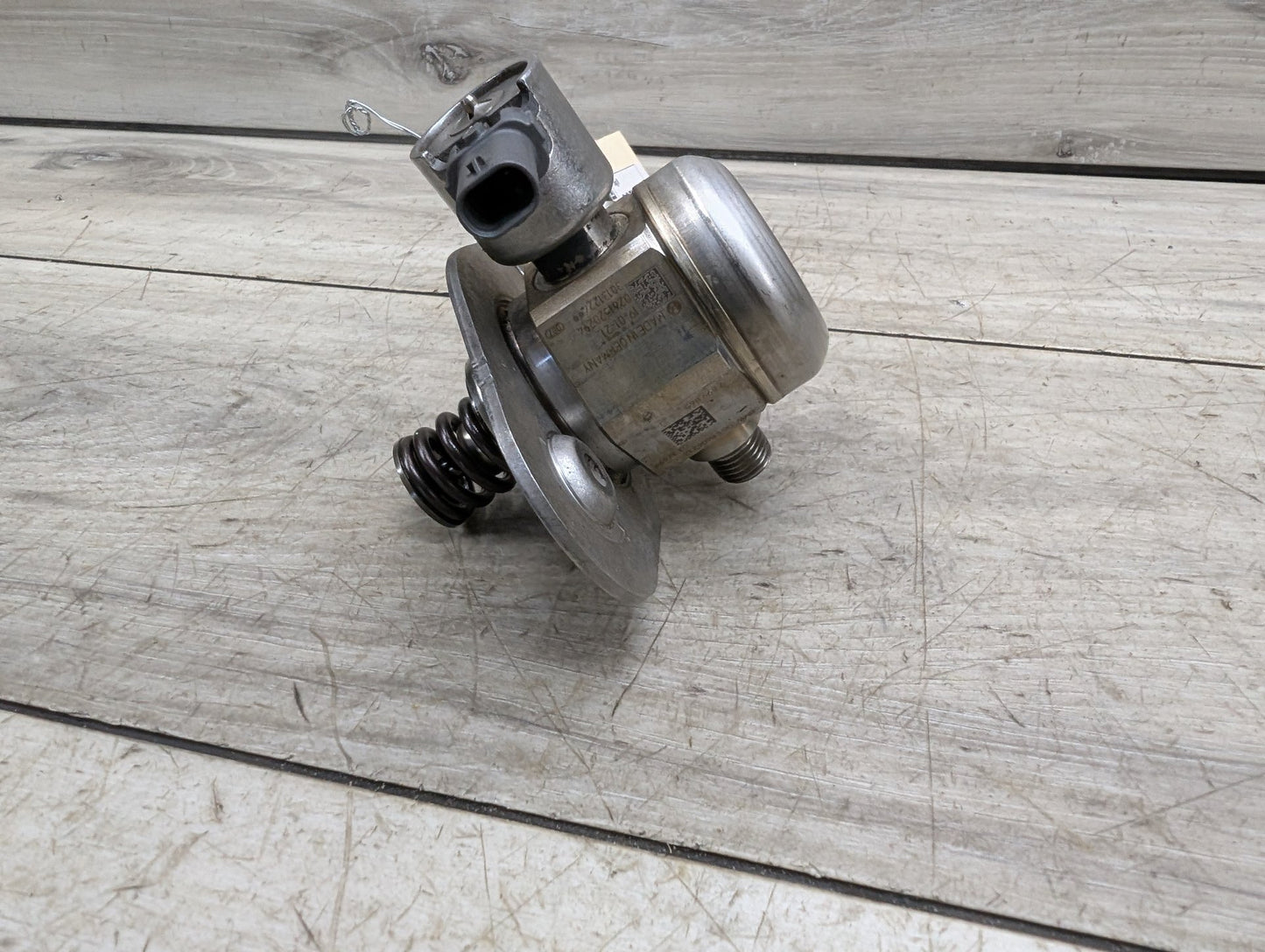 OEM BMW F06 F10 F13 F15 F16 F85 X5 Engine N63 S63 HPFP High Pressure Fuel Pump