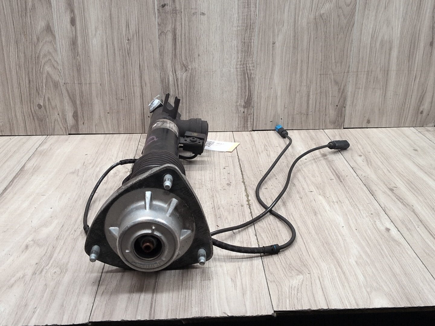 14-19 OEM BMW F85 F86 X5M X6M Rear Left Side Suspension Shock Absorber
