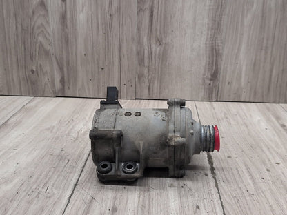 2012-2018 BMW 320i F30 Engine Water Heater Control Valve Pump 7597715