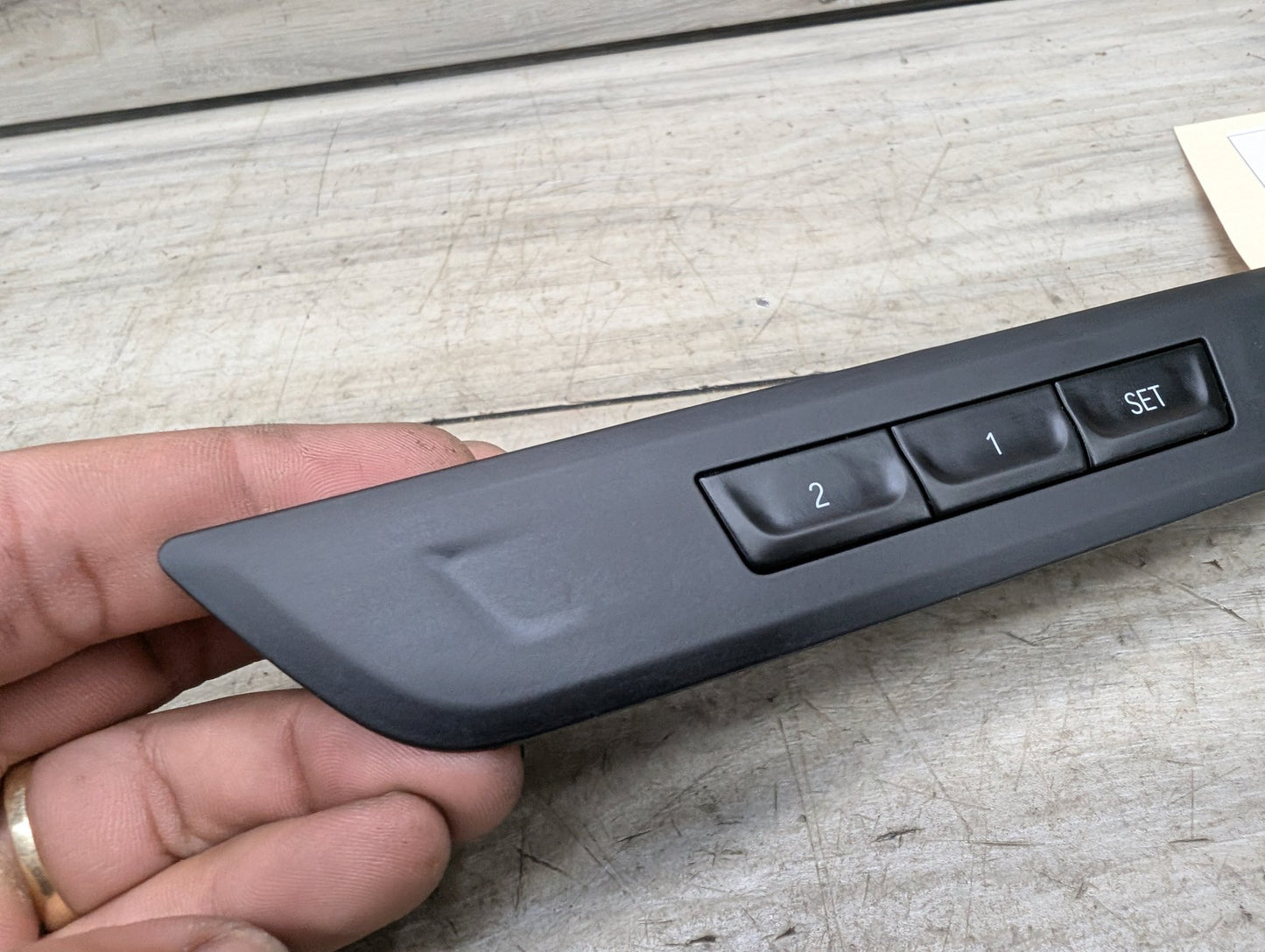 OEM BMW F90 M5 G30 530 540 M550 Front Right Passenger Seat Memory Switch Button