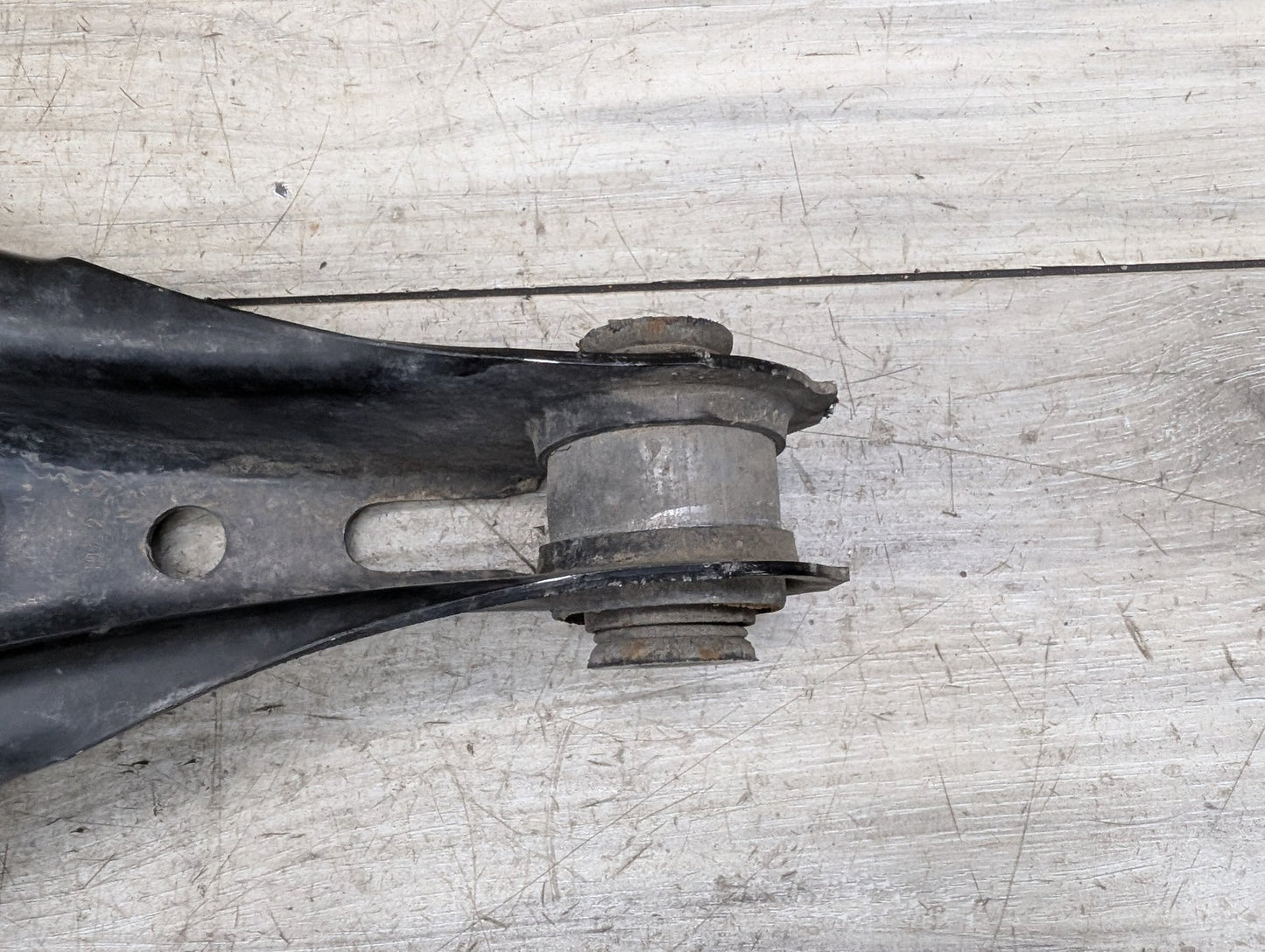 2012-2018 BMW 340i F30 Rear Left Driver Control Arm 6867540