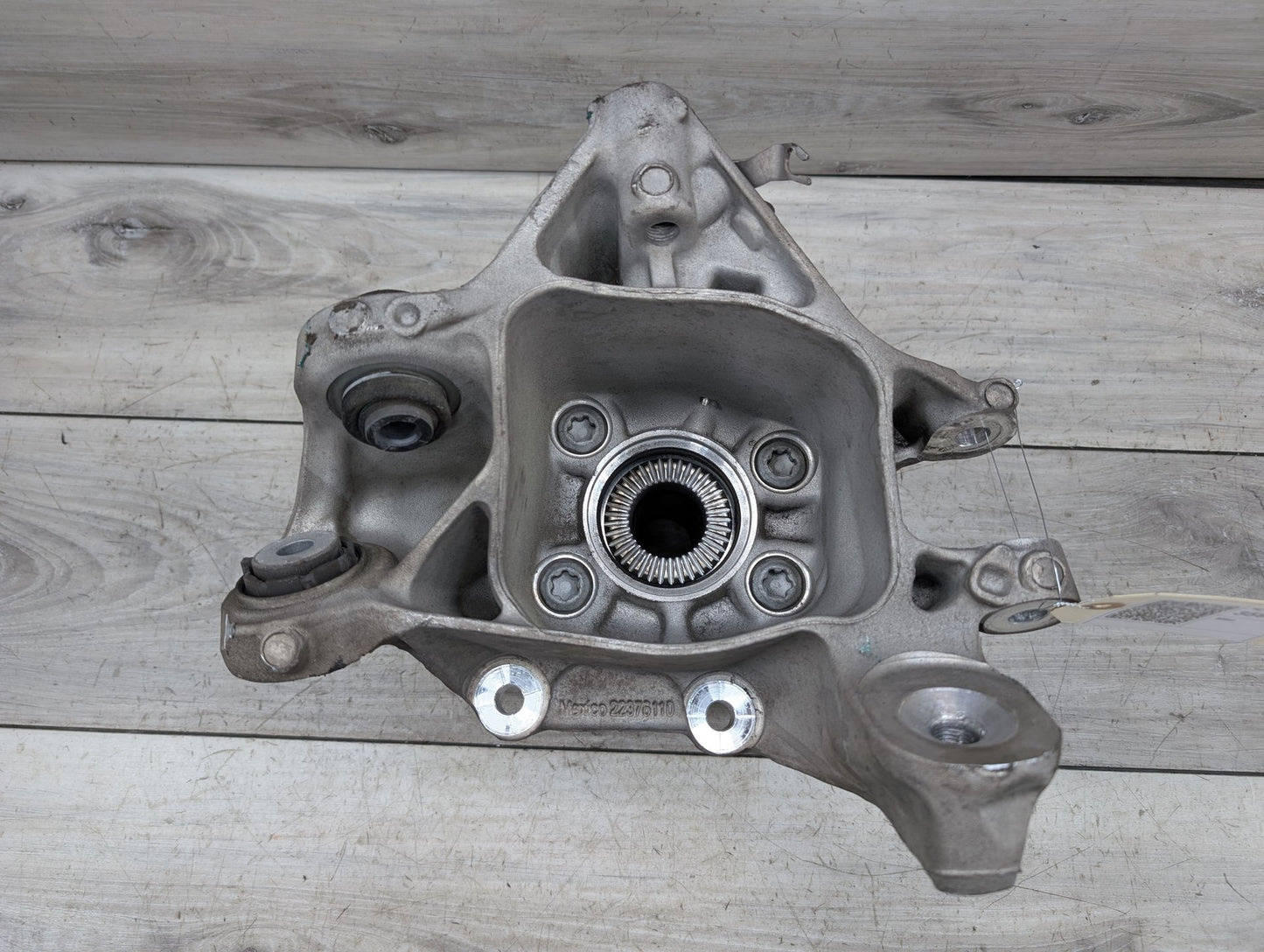 OEM BMW G05 G06 G07 X5 X6 X7 Rear Left Driver Side Hub Spindle Knuckle Bearing