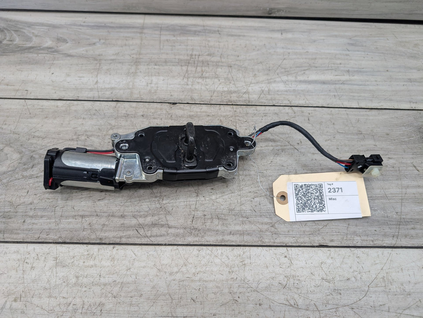 2007 - 2013 BMW X5 E70 Liftgate Trunk Lid Liftgate Lock Latch Actuator 4443052 N62B48B