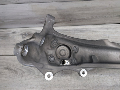 OEM BMW G30 G15 G16 530 540 RWD Front Right Hub Spindle Knuckle Wheel Bearing