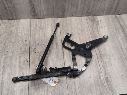 2014 - 2018 BMW X5 F85 Hood Bonnet Hinges SET 7294530 S63B44T2