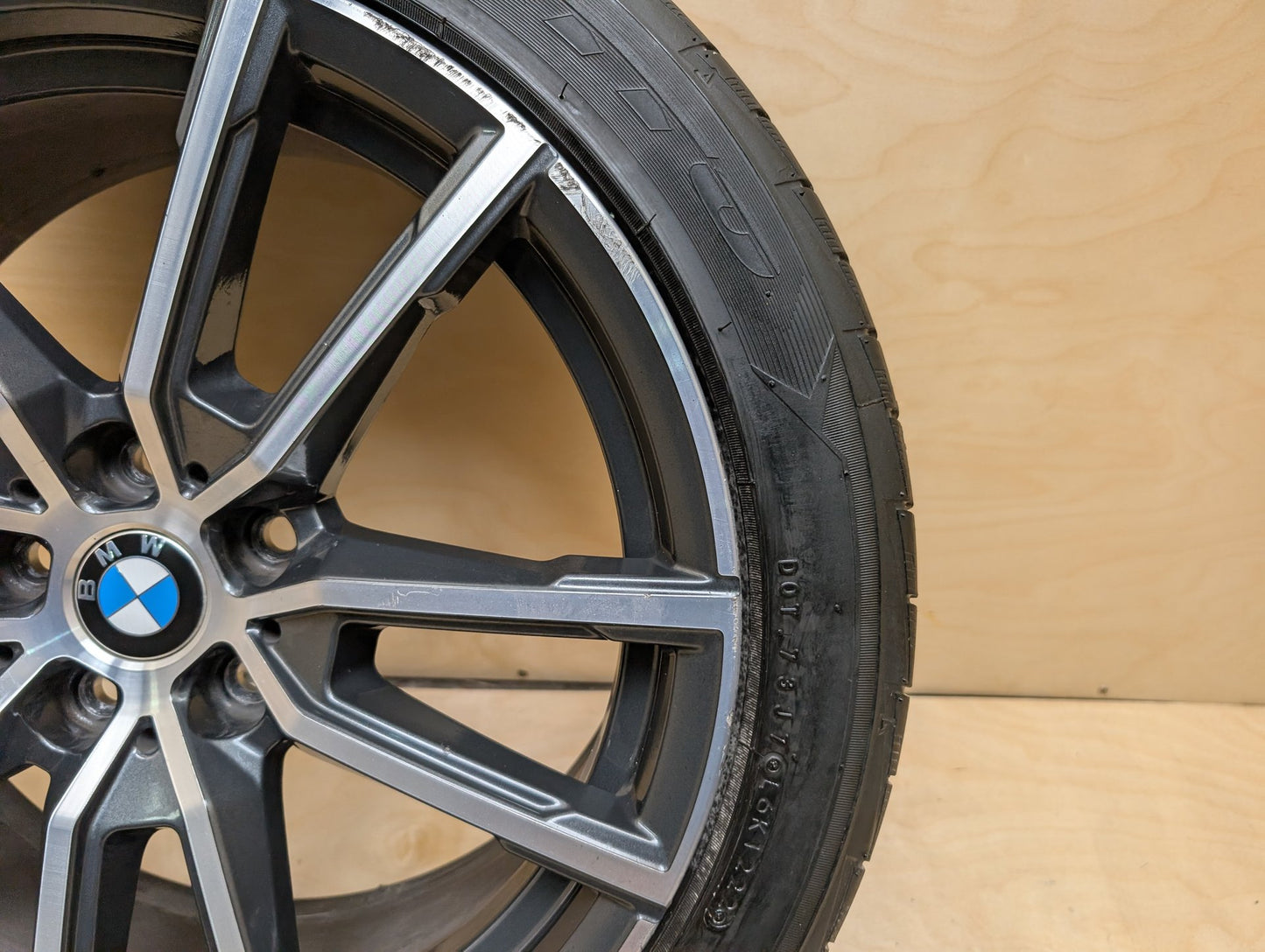 OEM BMW G20 G22 G23 G42 330 M340 FRONT Rim Wheel 18x7.5 ET25 V-spoke Style 780