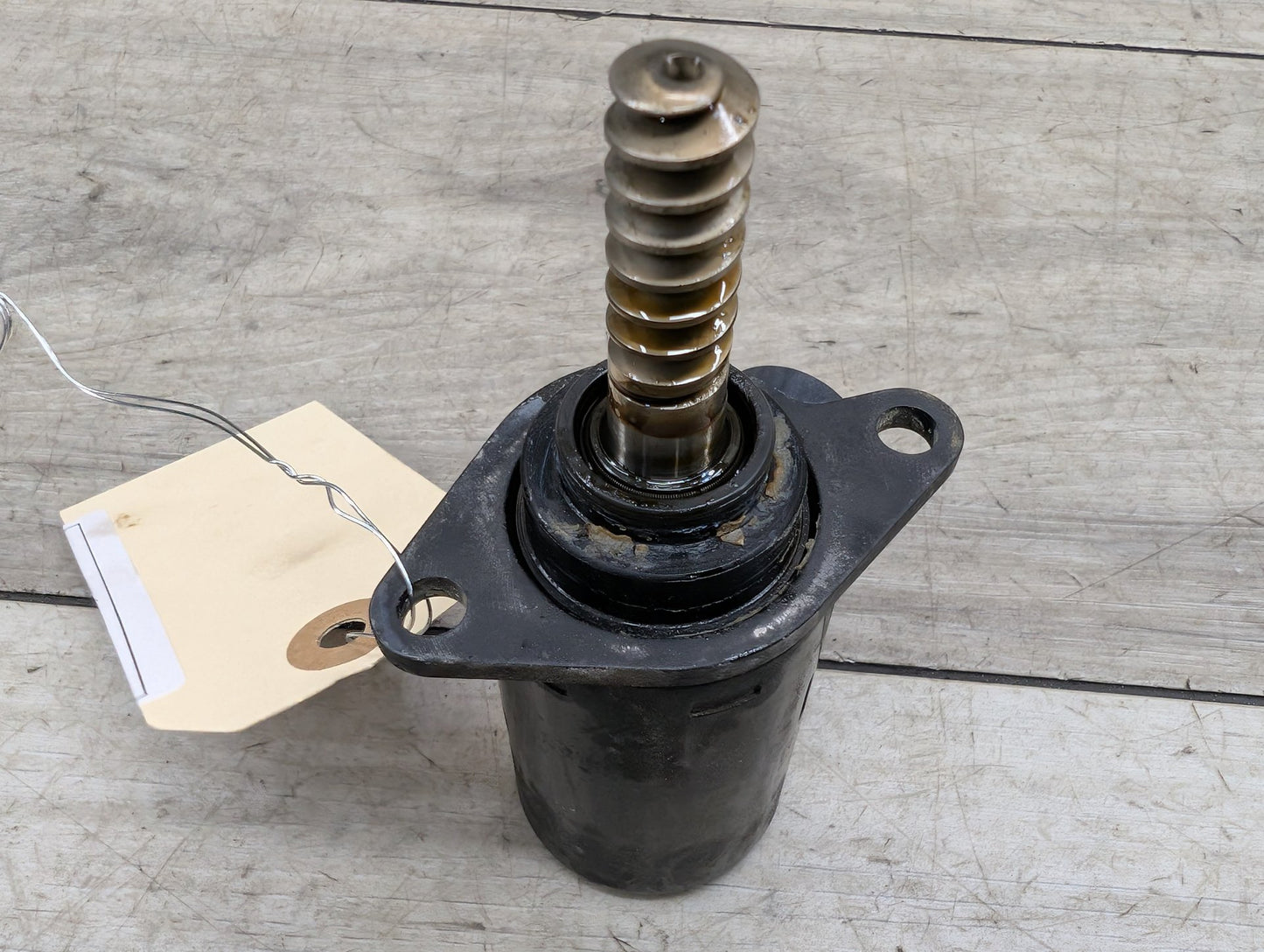 BMW G12 750Li N63B44O2 VVT Variable Valve Timing Actuator 7631574