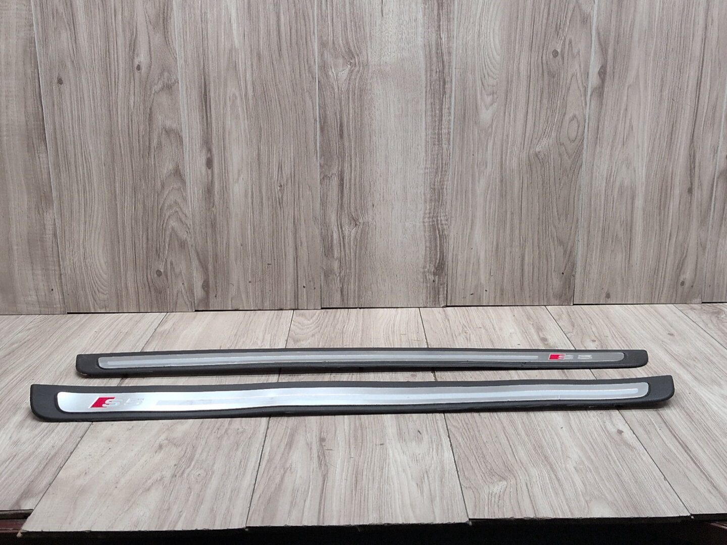 2008 - 2017 Audi S5 8T Front Left Right Scuff Plate Door Sill SET 8T0853373