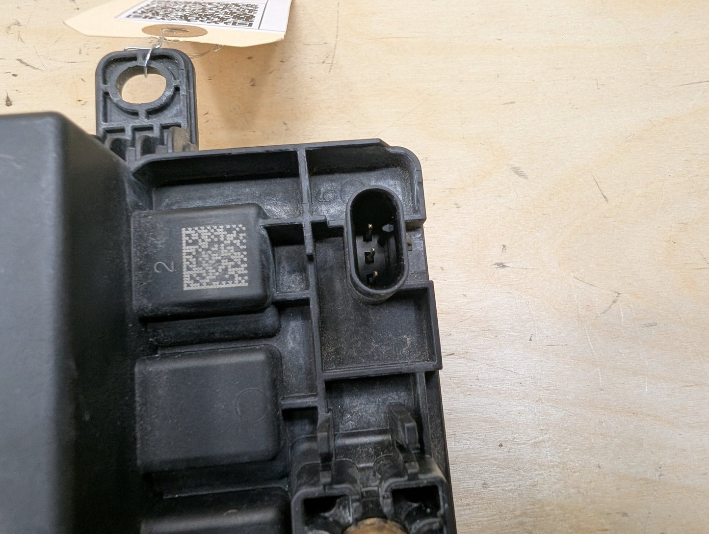 OEM BMW F10 F15 F22 F23 F30 F32 F33 F36 Integrated Power Supply Control Module