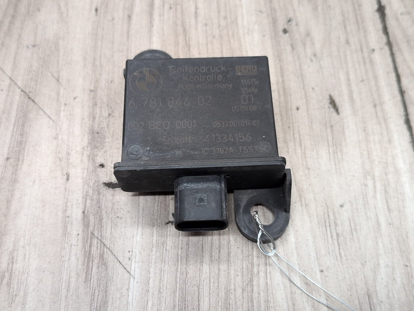 2007-2013 BMW X5 E70 RDC TPMS Tire Pressure Monitoring System Module 6781846