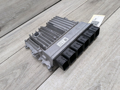 BMW G30 530i B46B20O0 Engine Motor ECU DME Computer Module 8692961