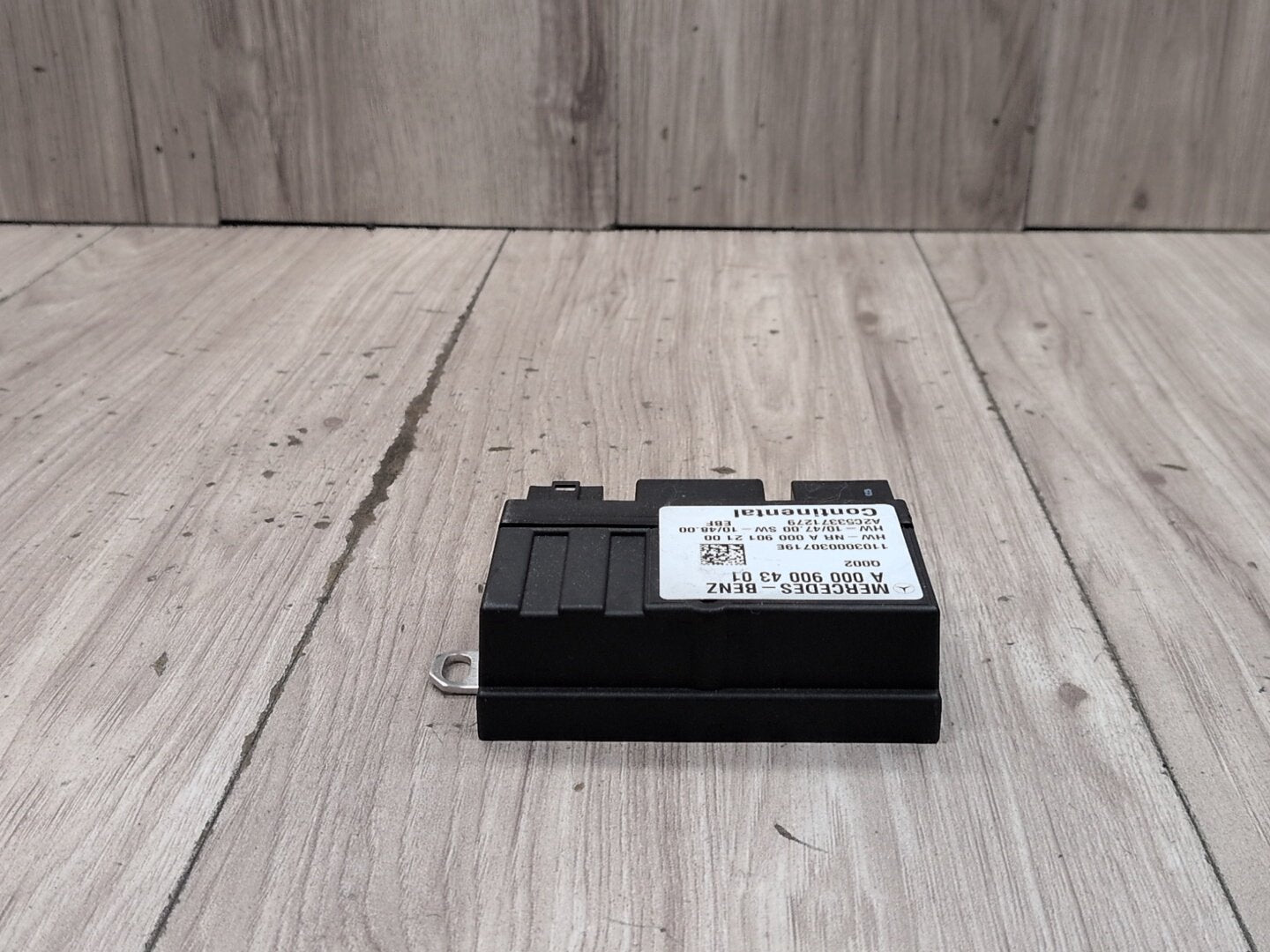 2009-2012 Mercedes-Benz E550 W212 EKP Fuel Pump Module A0009004301 OEM