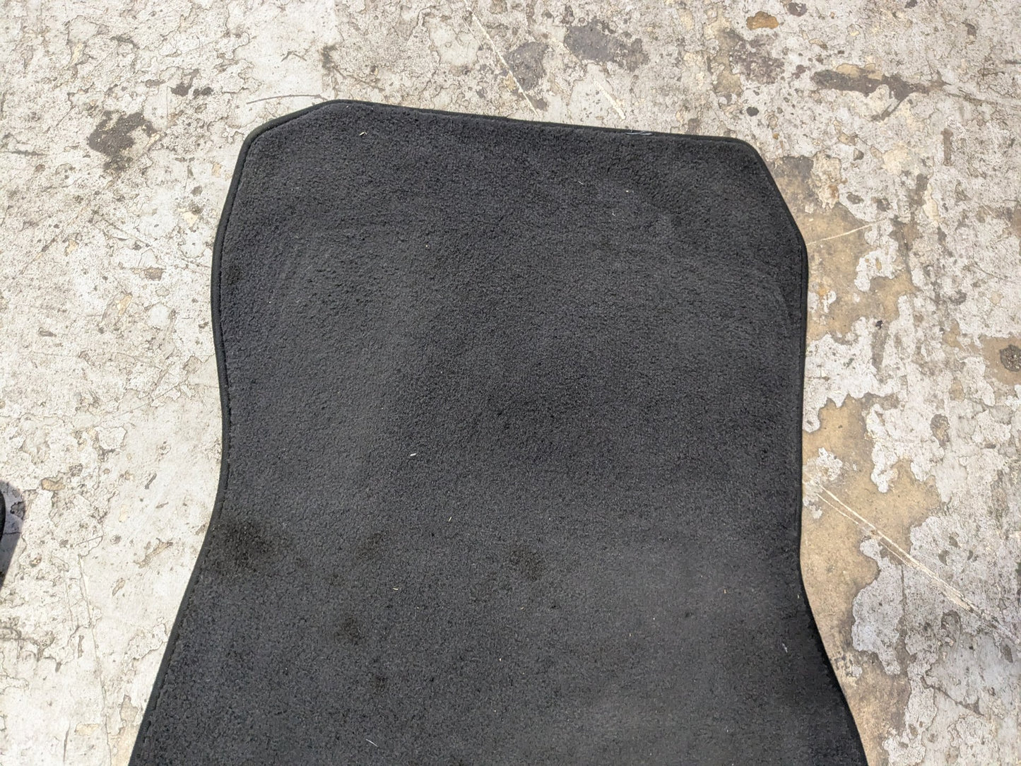 2019 - 2026 BMW 330i G20 Front Rear Left Right Mat Carpet Floor Mats SET 7481640 B46B20O1
