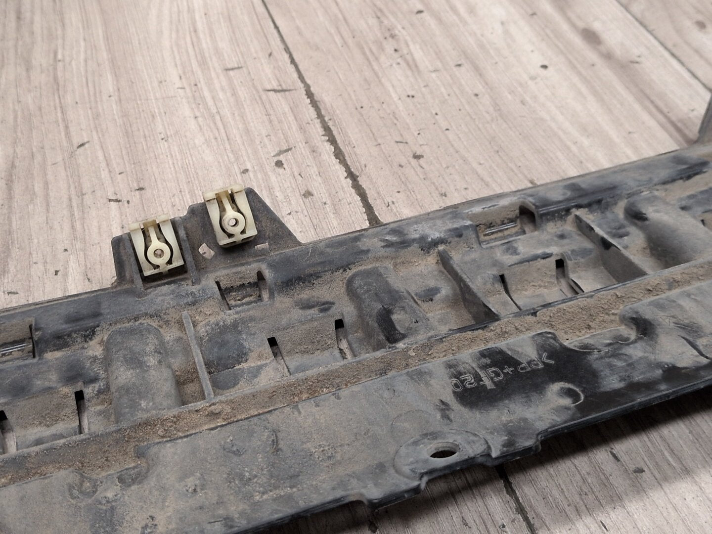 18-21 OEM BMW G01 F97 X3 REAR Center Lower Reinforcement Bumper Bracket Support