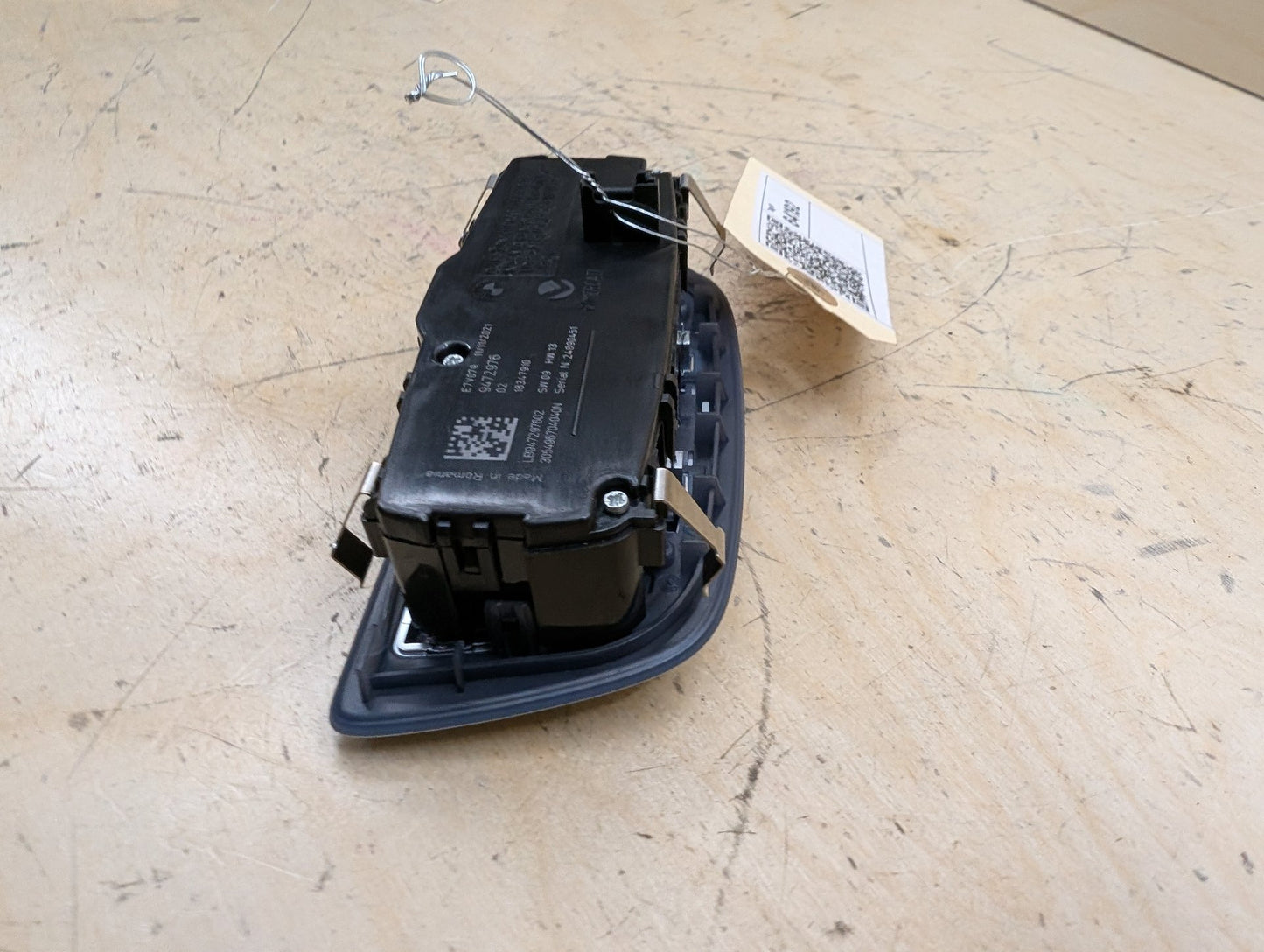 2016-2022 BMW 750i G12 Headlamp Switch 9472976