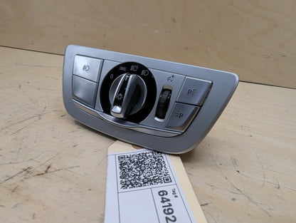 2016-2022 BMW 750i G12 Headlamp Switch 9472976