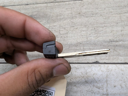 2008-2013 BMW 128i E82 Front Left Driver Key Lock Mechanism w/ Key 7161429 OEM