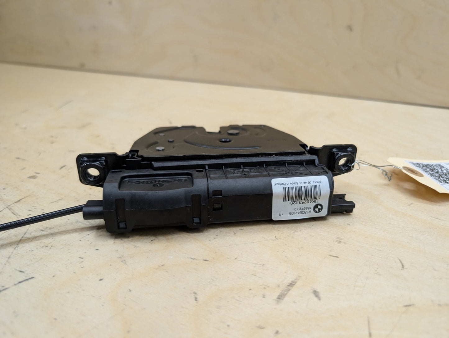 2012-2018 BMW 328i F30 Liftgate Trunk Lid Liftgate Lock Latch Actuator 7224692