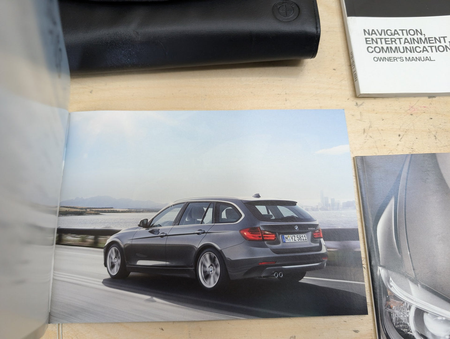 2014 BMW 328i F30- Owners Manual Books w/ Case SET