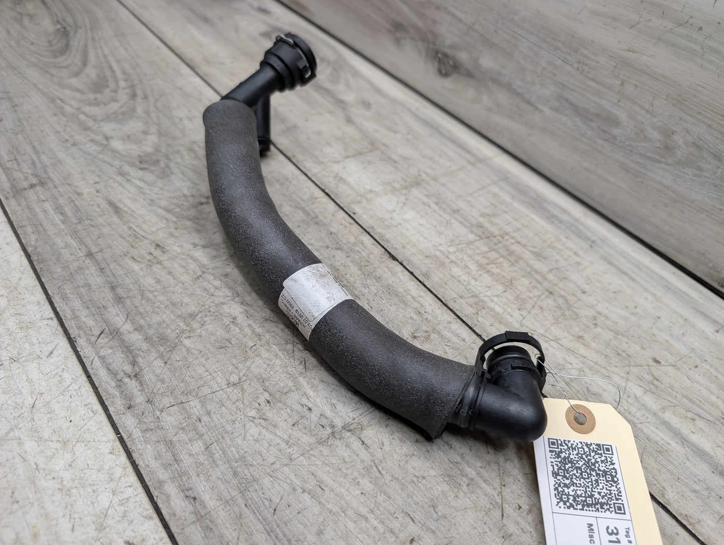 18-24 OEM BMW G01 G20 G22 G26 G42 M340 M440 Engine B58 Breather Vent Pipe Hose