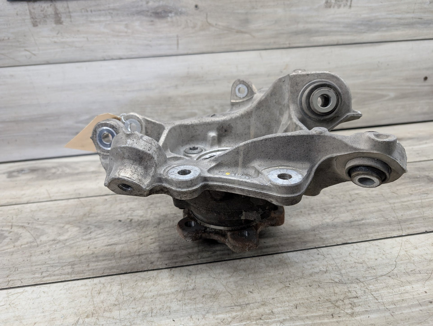 2020 BMW 330i G20 Rear Right Passenger Spindle Knuckle w/ Bearing 6879532