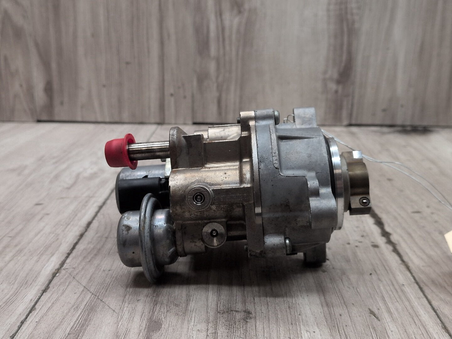 OEM BMW E60 E70 E82 E90 E92 F02 F10 Engine N54 N55 HPFP High Pressure Fuel Pump