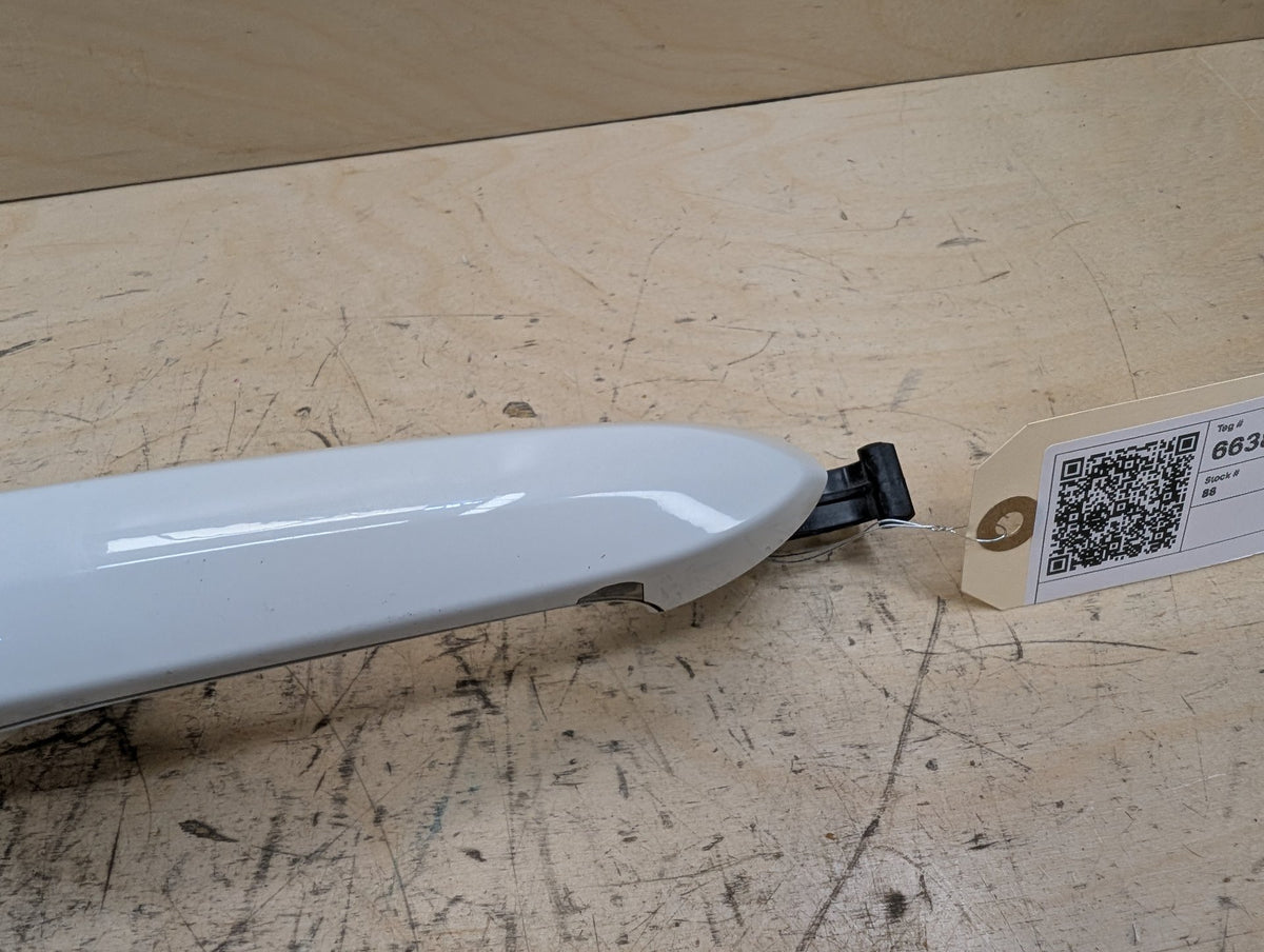 2019-2026 BMW 330i G20 Front or Rear Right Passenger Exterior Door Handle 9491458 OEM