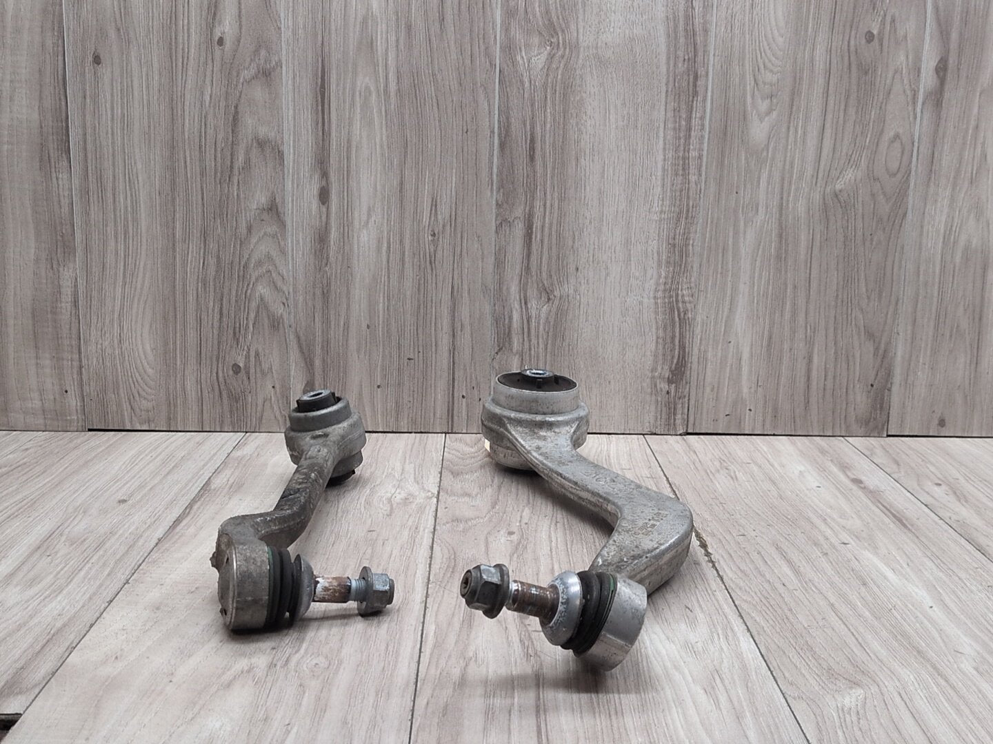 2019-2026 BMW M340i G20 Front Left Driver Control Arms SET 6894667