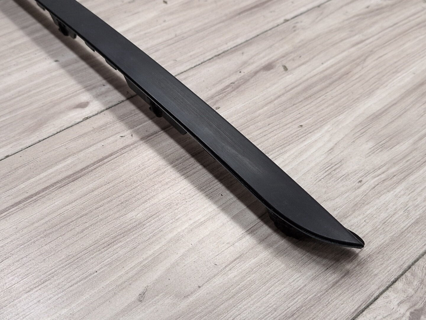 2015 - 2019 BMW X6 F86 Front Left Right Side Windshield Drip Trim Molding SET 7462217 S63B44T2