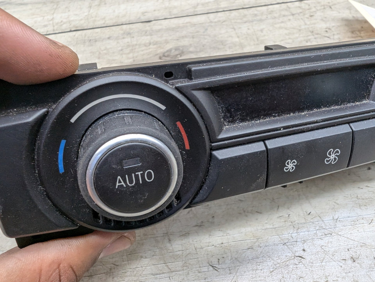 07-14 OEM BMW E70 E71 X5 X6 Rear AC Temperature Heater Climate Control Switch