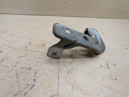 15-20 OEM BMW F80 F82 F83 M3 M4 Left Driver Fender Bracket Mount Carrier SET