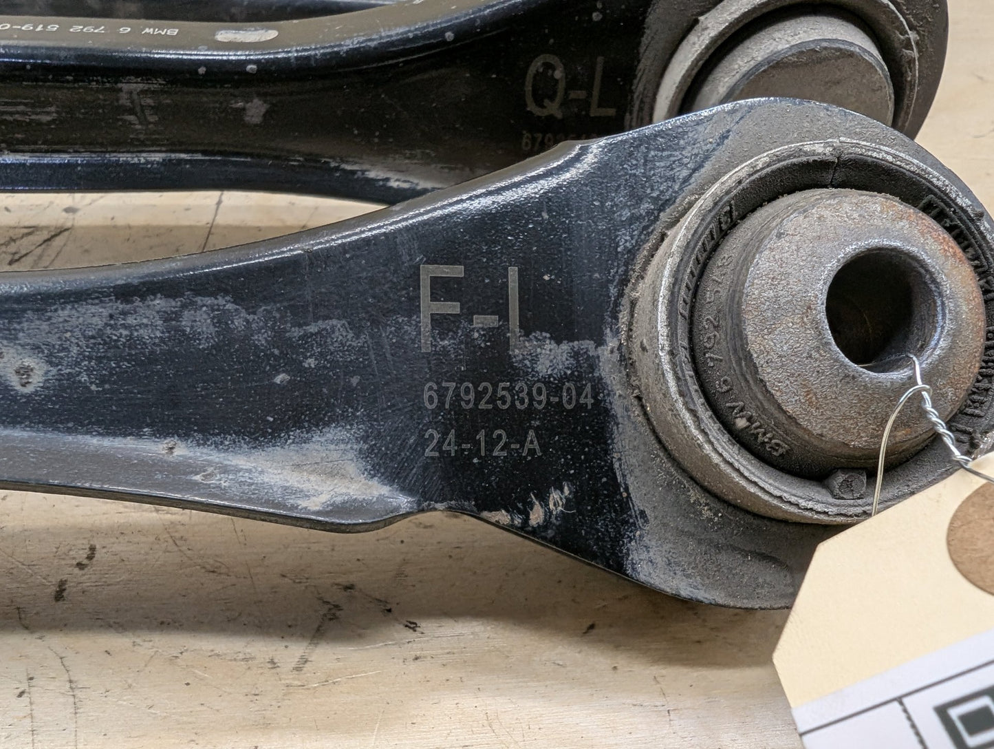 2012-2018 BMW 328i F30 Rear Left Driver Control Arms SET 6792541