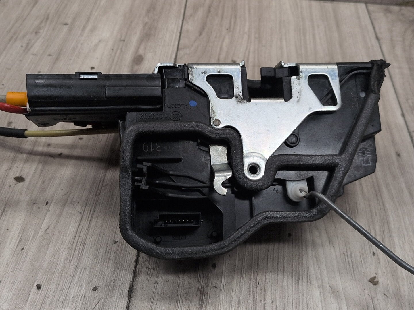2012-2018 BMW M6 F06 Front Left Driver Door Latch Lock Actuator w/ Soft Close 7276319