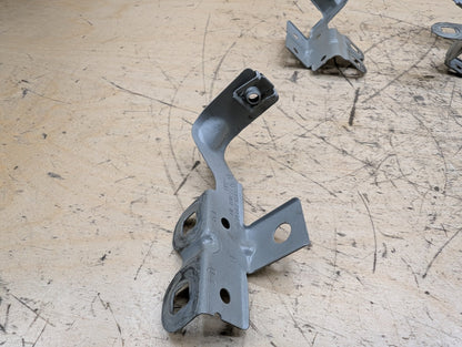 2010-2017 BMW 535i GT xDrive F07 Front Left Driver Fender Brackets SET 7193421 OEM