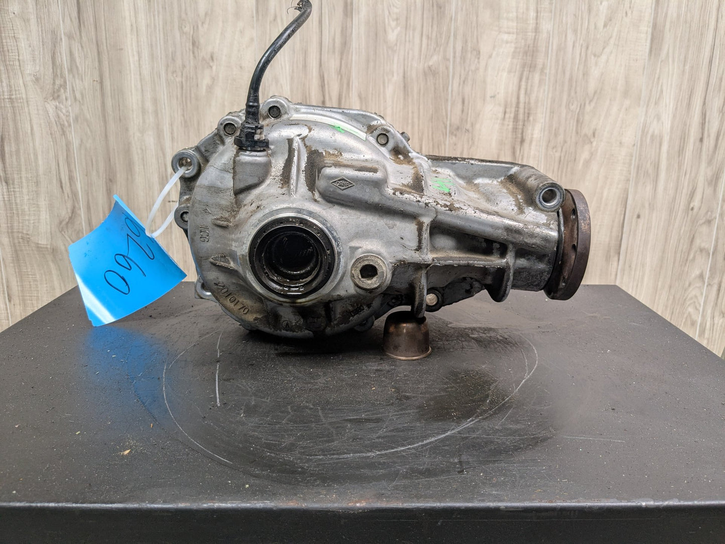07-10 OEM BMW E70 X5 N62 4.8L Front Differential Axle Carrier AT Ratio 3.91