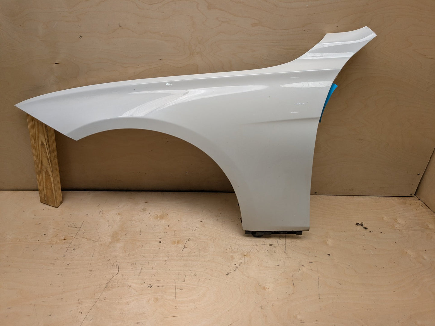 12-18 OEM BMW F30 F31 328 330 335 340 Front Left Driver Side Fender Panel White 300
