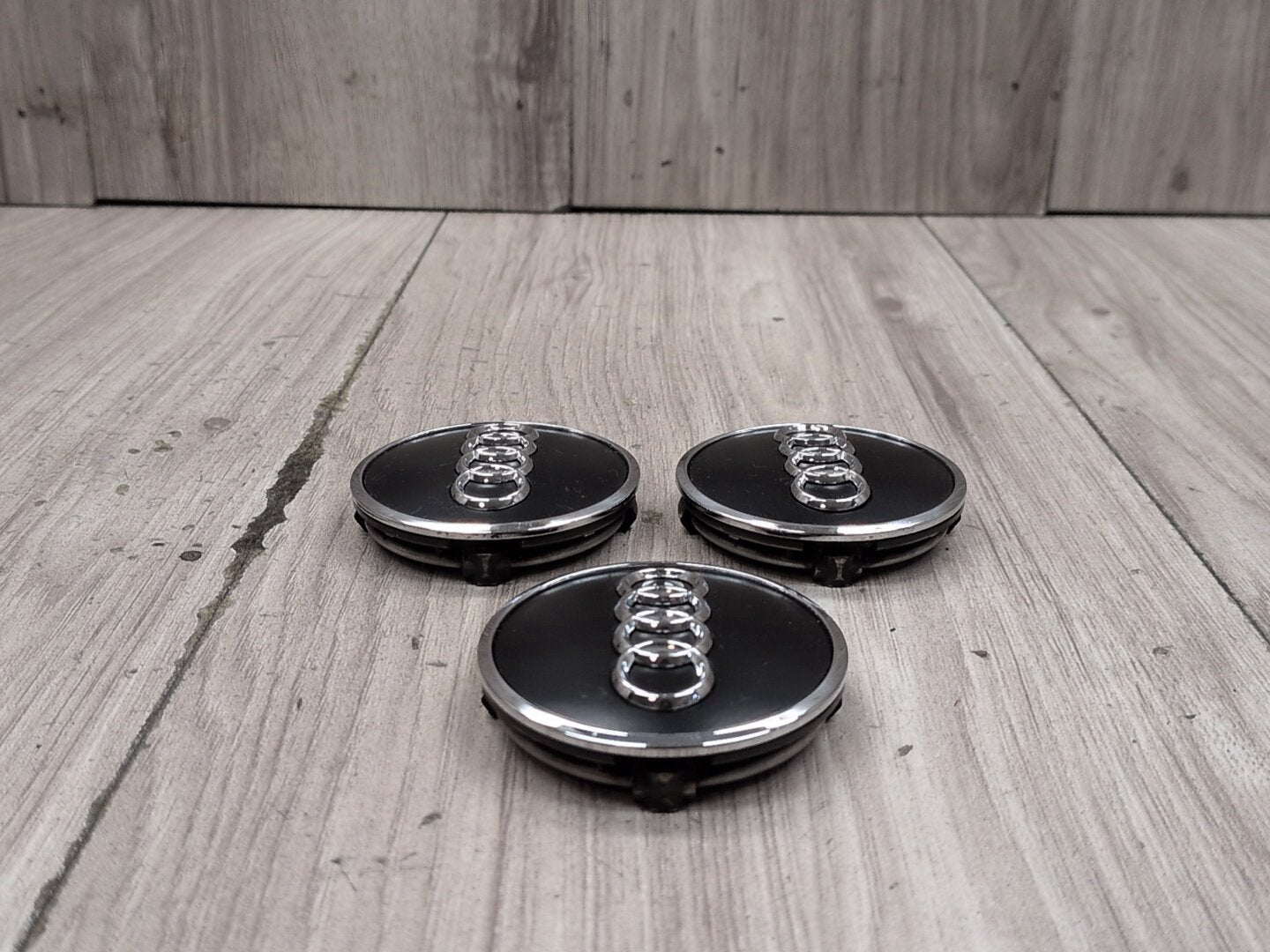 2018-2023 Audi S4 B9 - Wheel Rim Hub Center Cap SET PN: 8W0601170BL