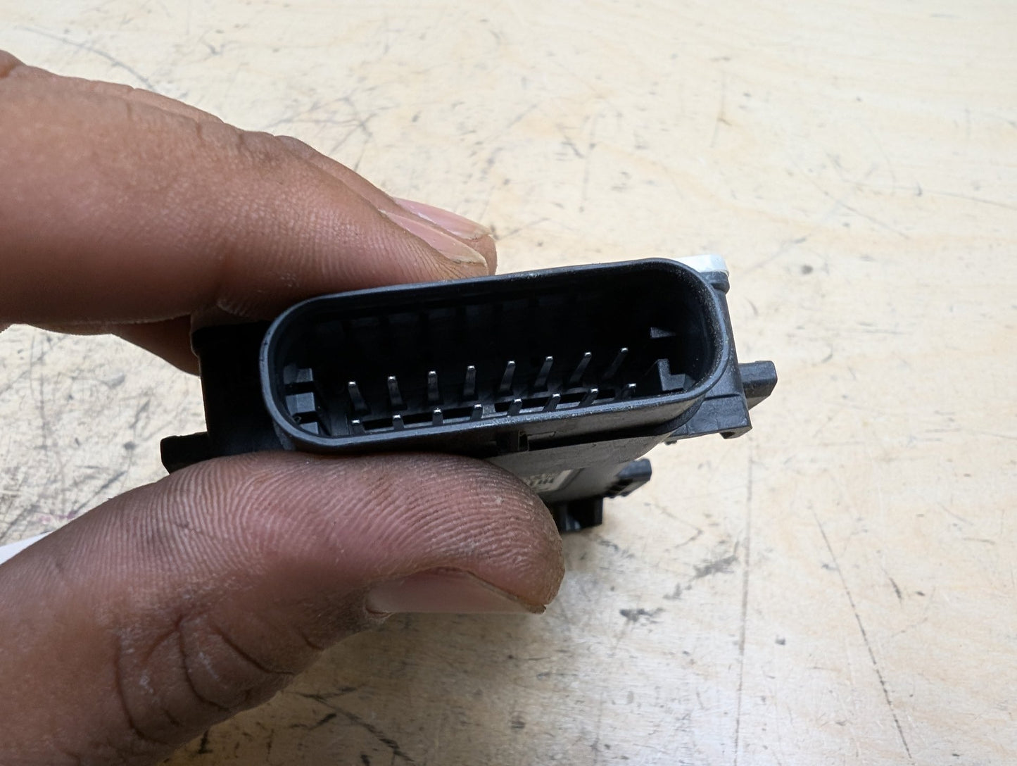 OEM BMW F90 G01 G05 G12 G16 G20 G30 X3 X5 Blind Spot Radar Sensor Control Module