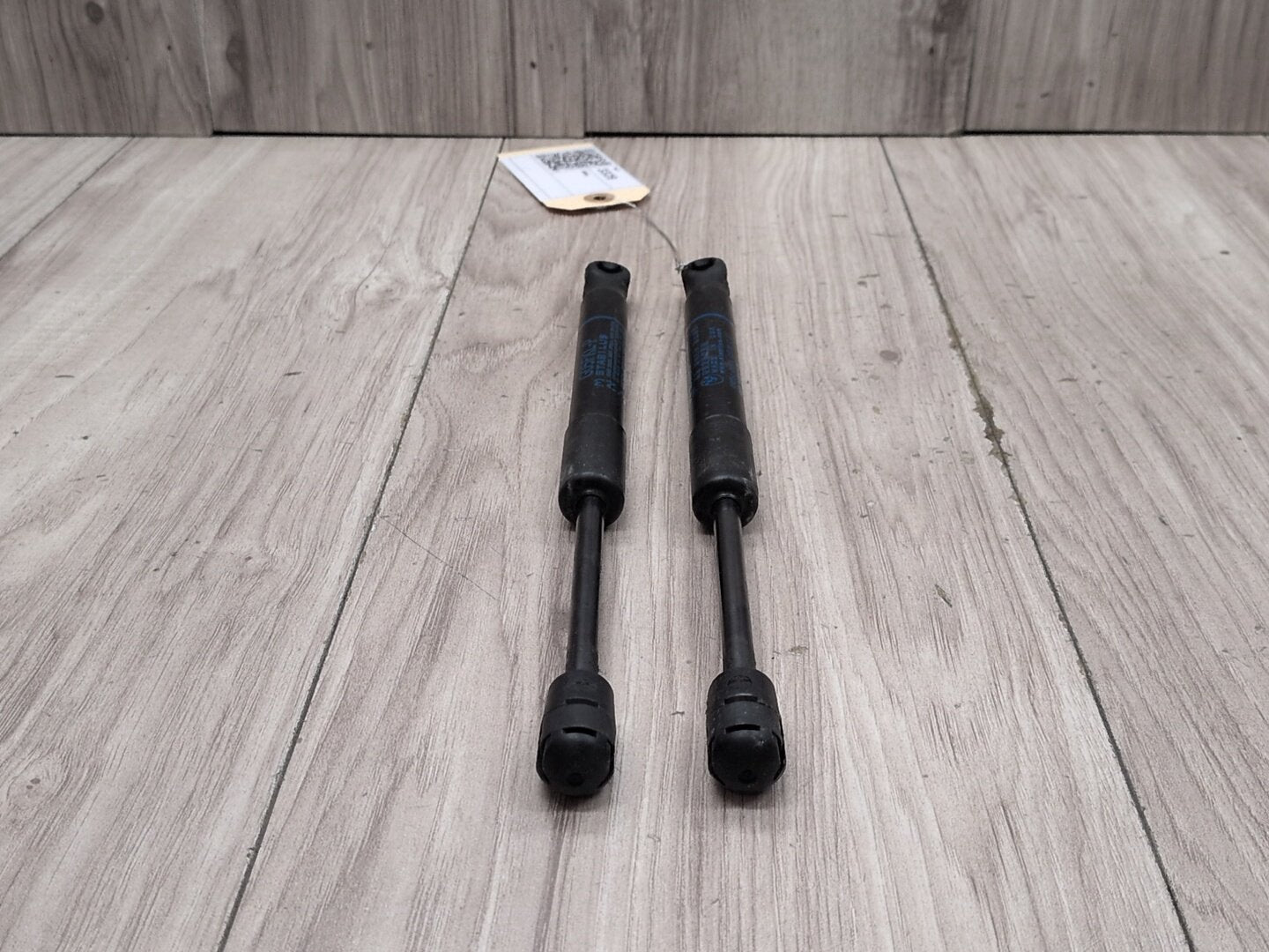 2019 - 2026 BMW X5 G05 Rear Left Right Liftgate Trunk Lid Strut Shock Supports SET 7418188 N63B44M3