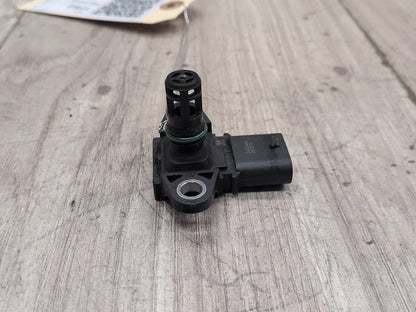 2013 - 2019 BMW X5 F85 Map Sensor 7599042 S63B44T2