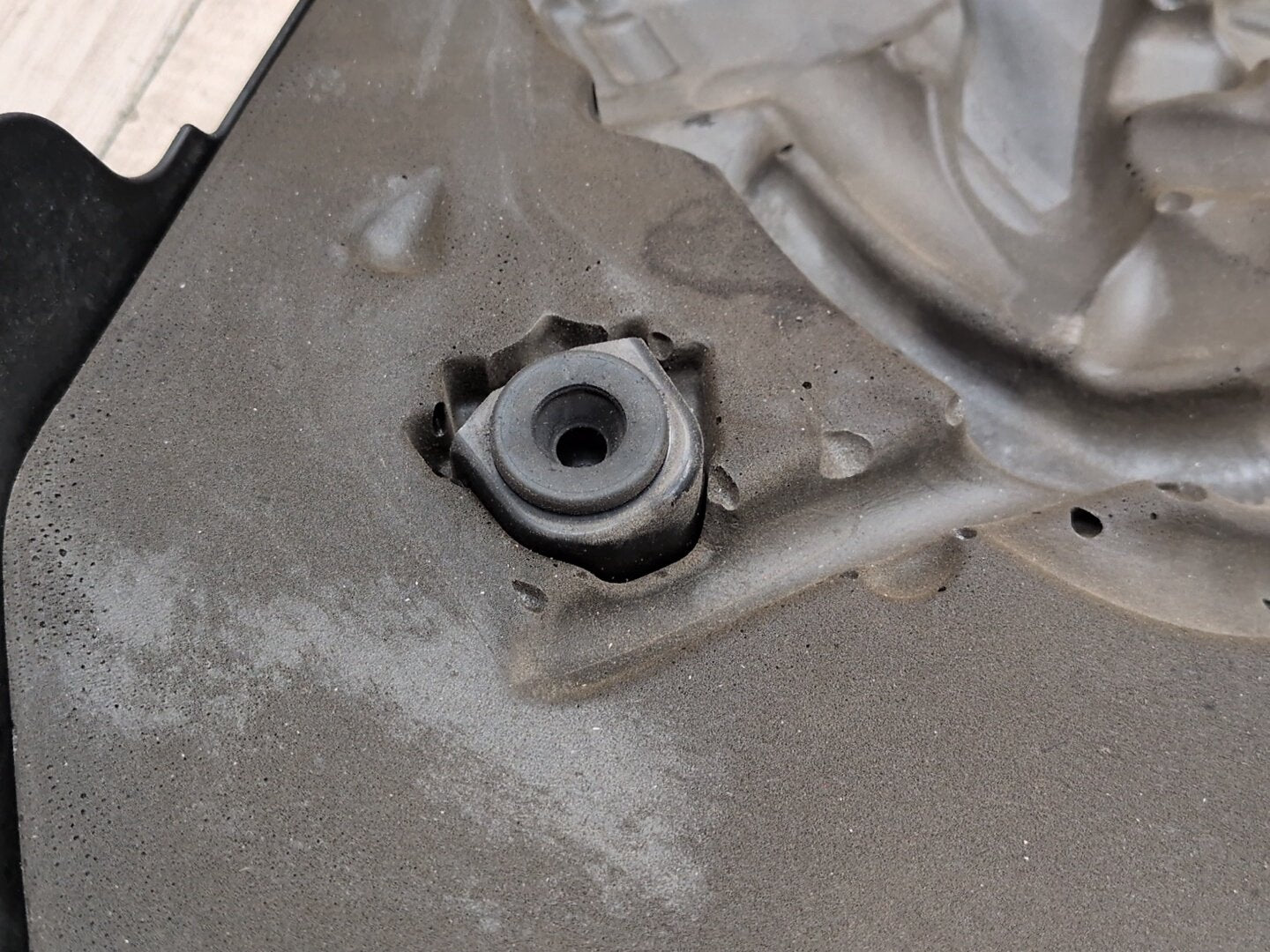 OEM BMW G01 G02 G20 G22 G23 G26 G30 G42 Engine Motor Cover Head Cylinder B46 B48