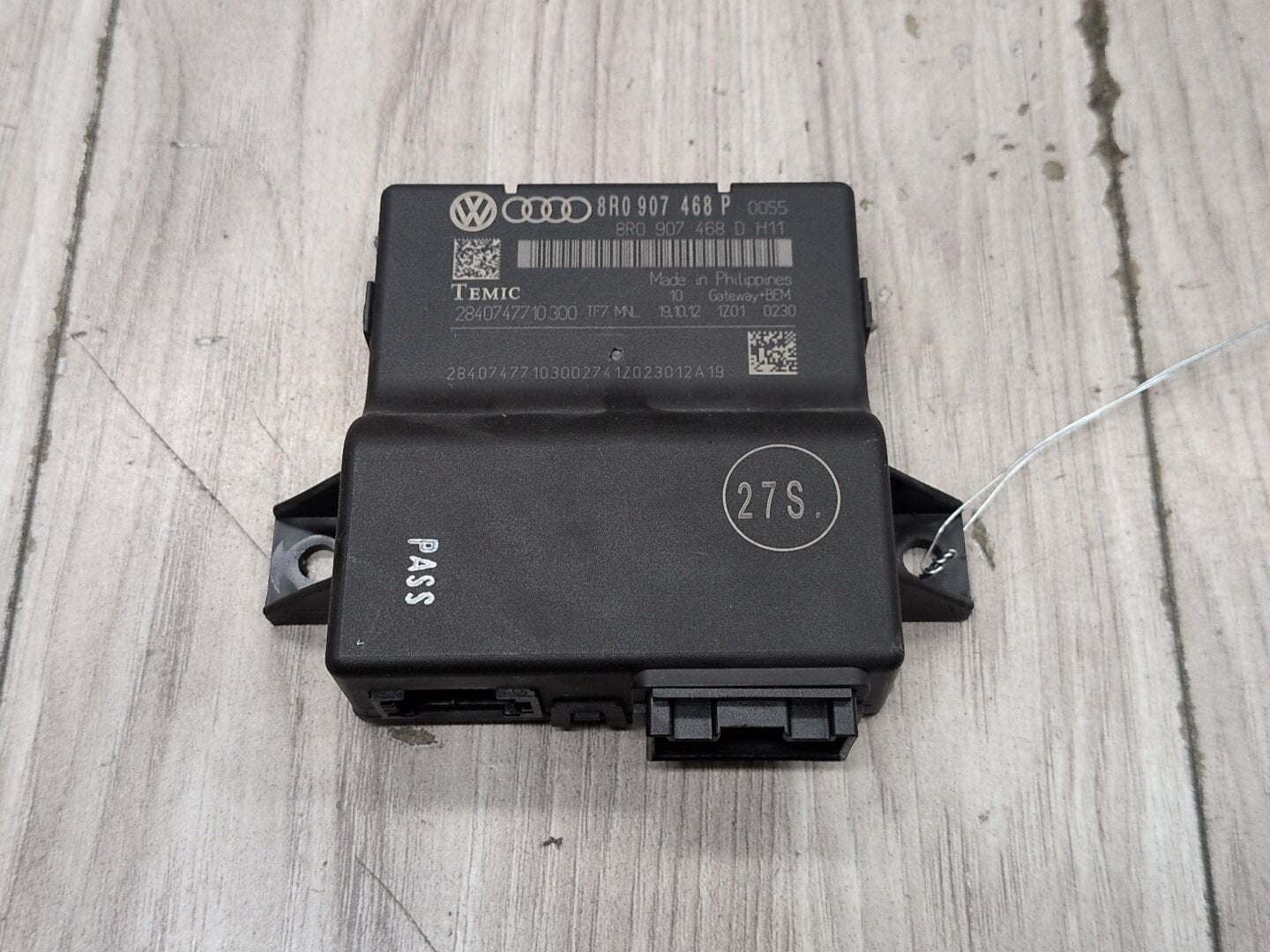 2008 - 2017 Audi S5 8T Gateway Module 8R0907468P