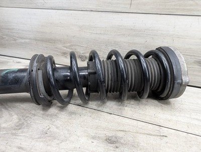 OEM BMW G30 530 540 FRONT Left Side Suspension Strut Shock Absorber Spring
