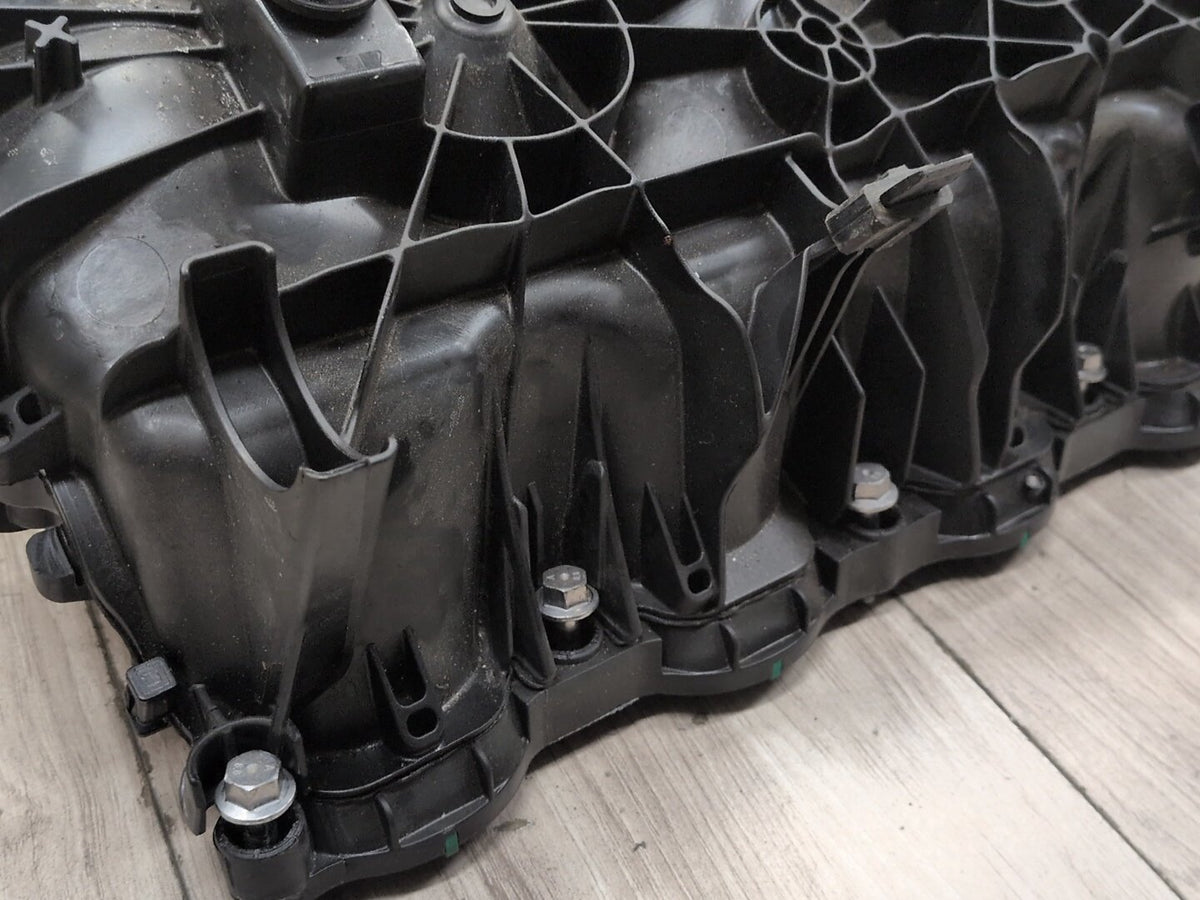 OEM BMW G01 G05 G12 G20 G42 G30 M340 M440 X3 Engine B58 Intake Manifold 8647977