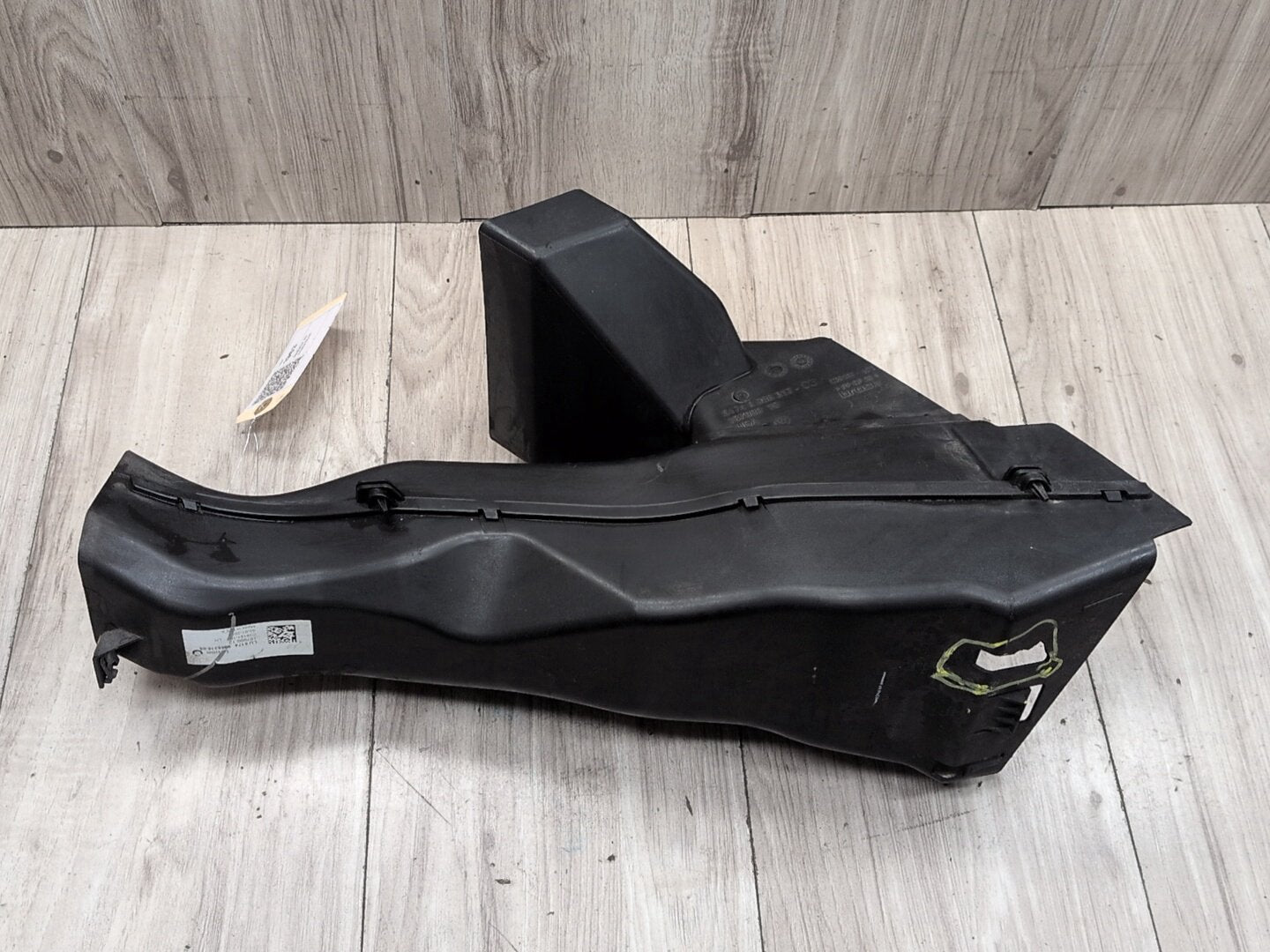 15-18 OEM BMW F85 F86 X5M X6M Front Bumper Left Driver Radiator Air Duct Vent
