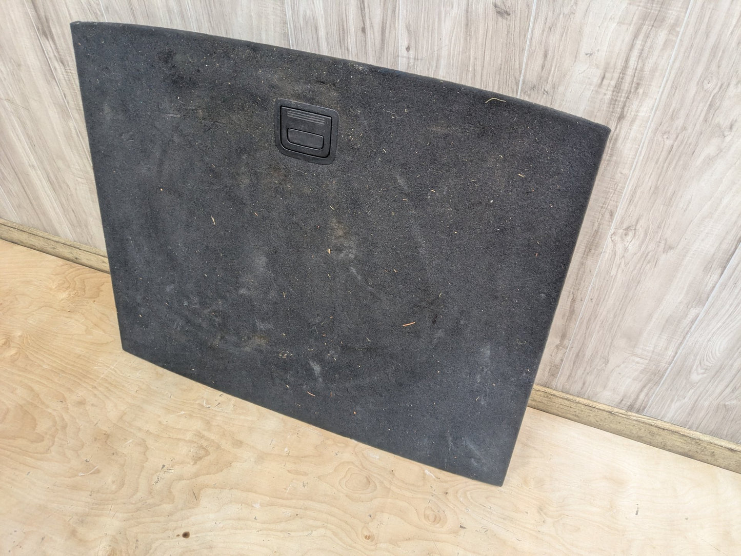 2015-2018 Audi Q3 8U Rear Trunk Cargo Floor Carpet Spare Tire Cover 8U0861529A