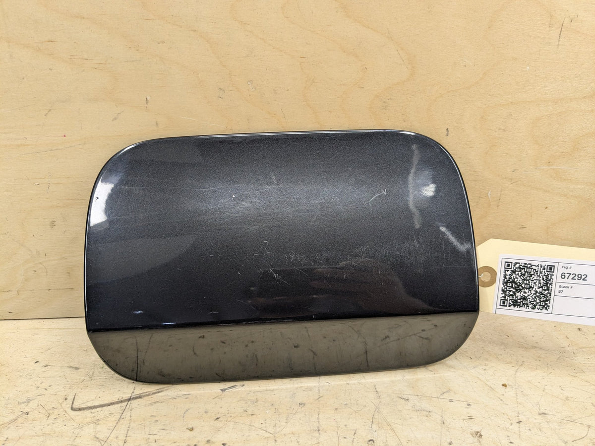 17-23 OEM BMW F90 G30 530 540 M550 M5 Fuel Gas Tank Flap Lid Cover