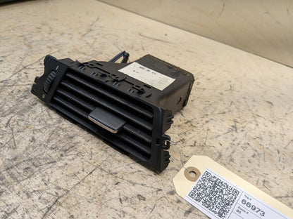 06-13 OEM BMW E90 E92 E93 335 328 M3 Left Driver Side Dashboard Air Vent
