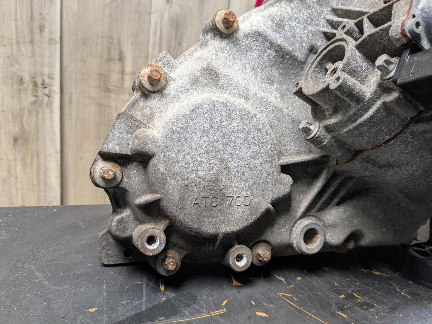 2007 - 2013 BMW X5 E70 Transmission Transfer Case 7599886 N62B48B