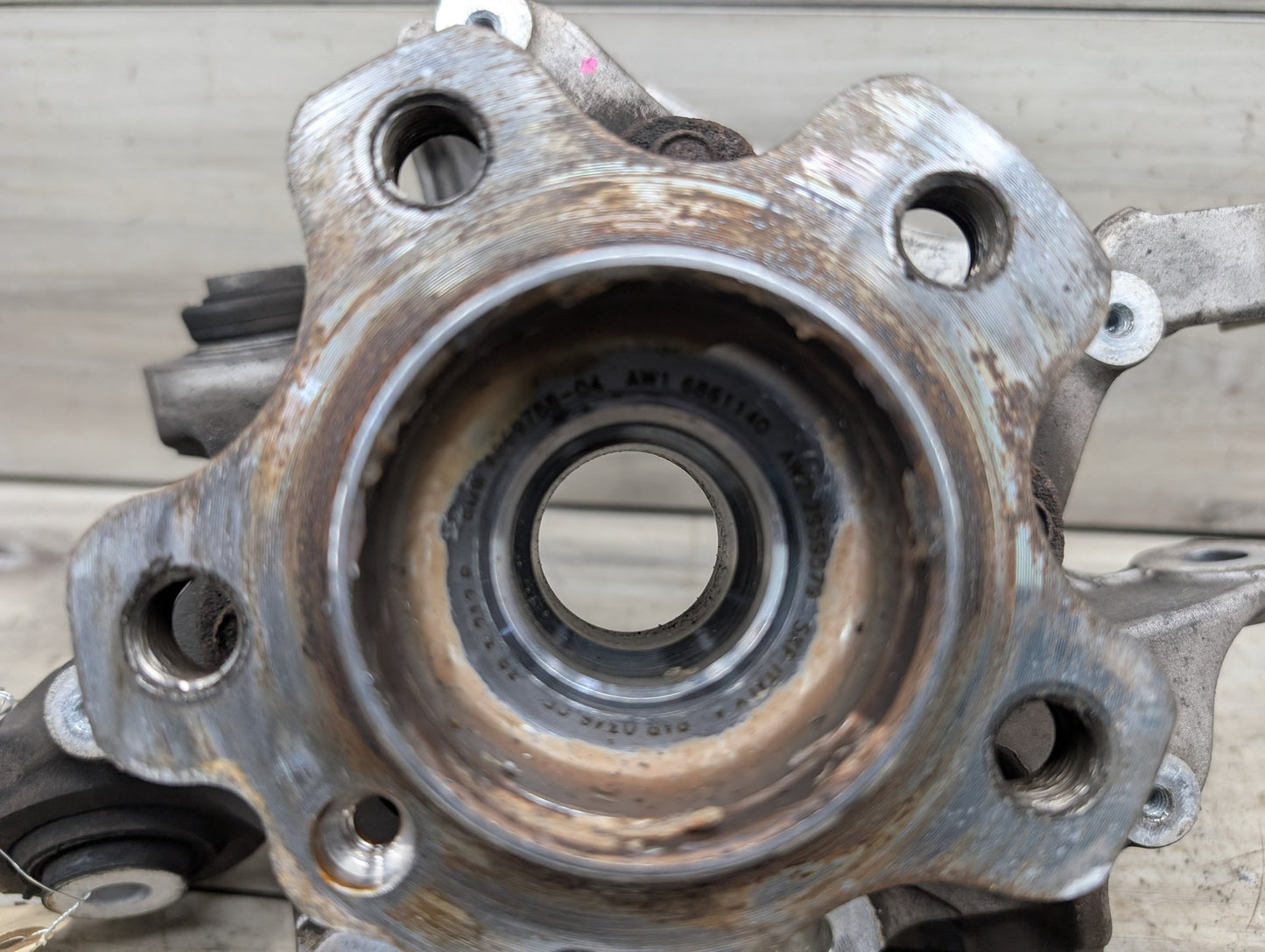 OEM BMW G01 X3 30i 30iX M40iX REAR Right Passenger Knuckle Hub Spindle Bearing
